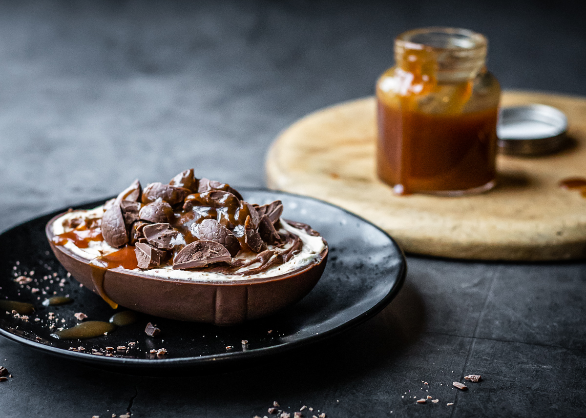 Cheesecake Easter Eggs with Baileys Caramel GreenFrogFoodie